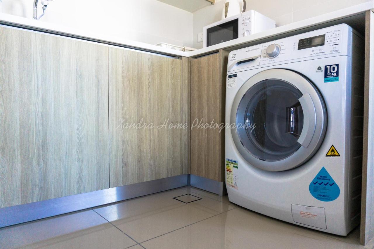 Xandra'S 218 Macalister Suite George Town Buitenkant foto