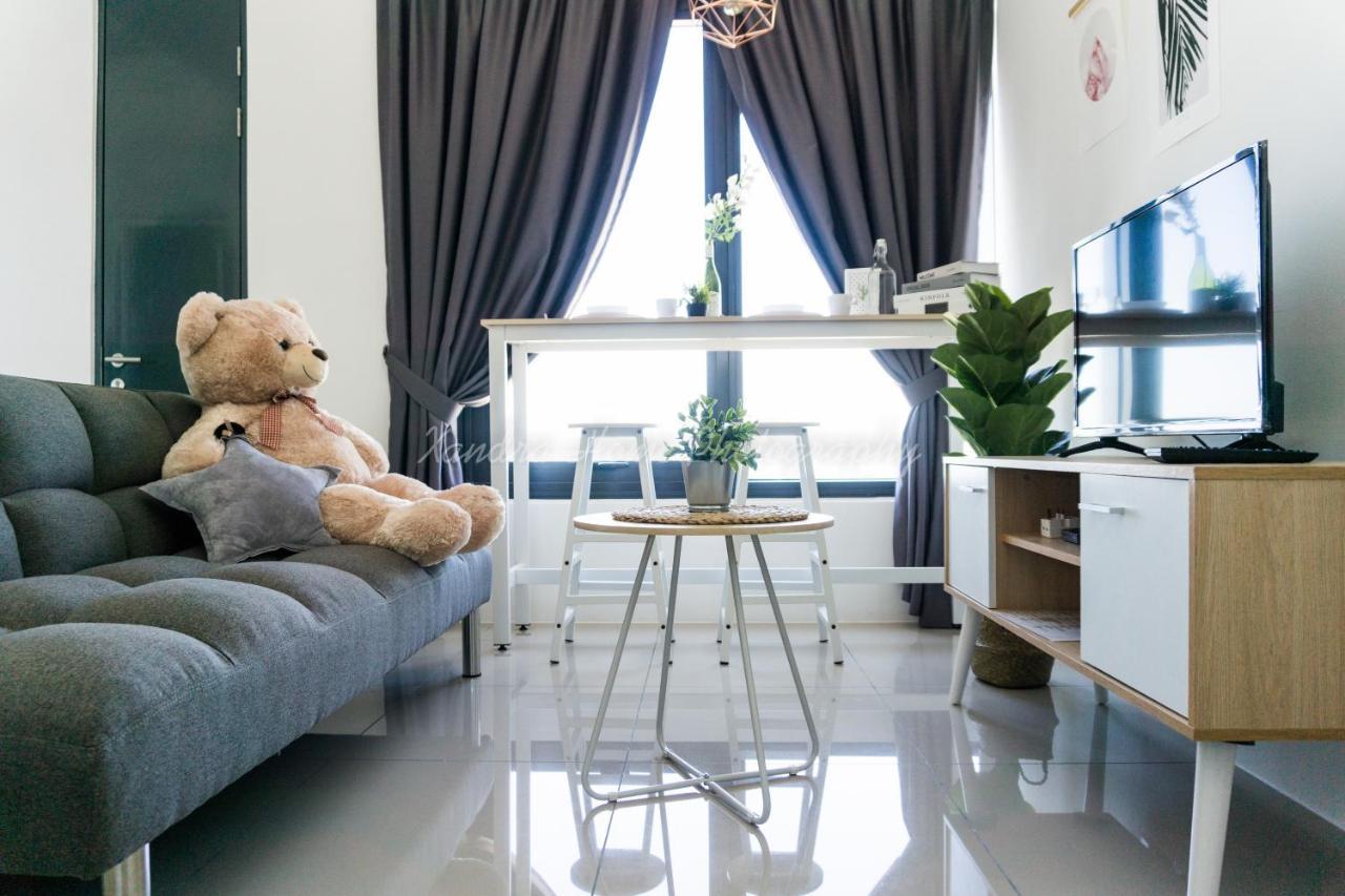 Xandra'S 218 Macalister Suite George Town Buitenkant foto