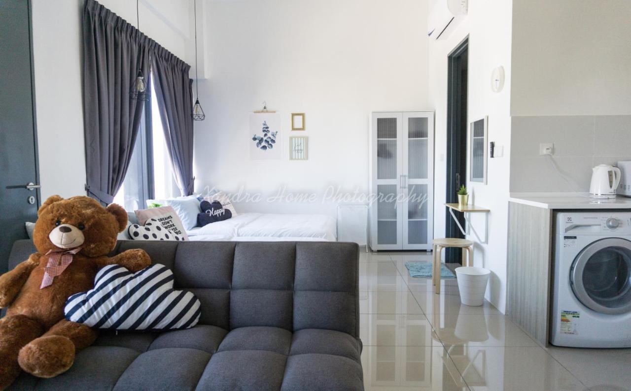Xandra'S 218 Macalister Suite George Town Buitenkant foto