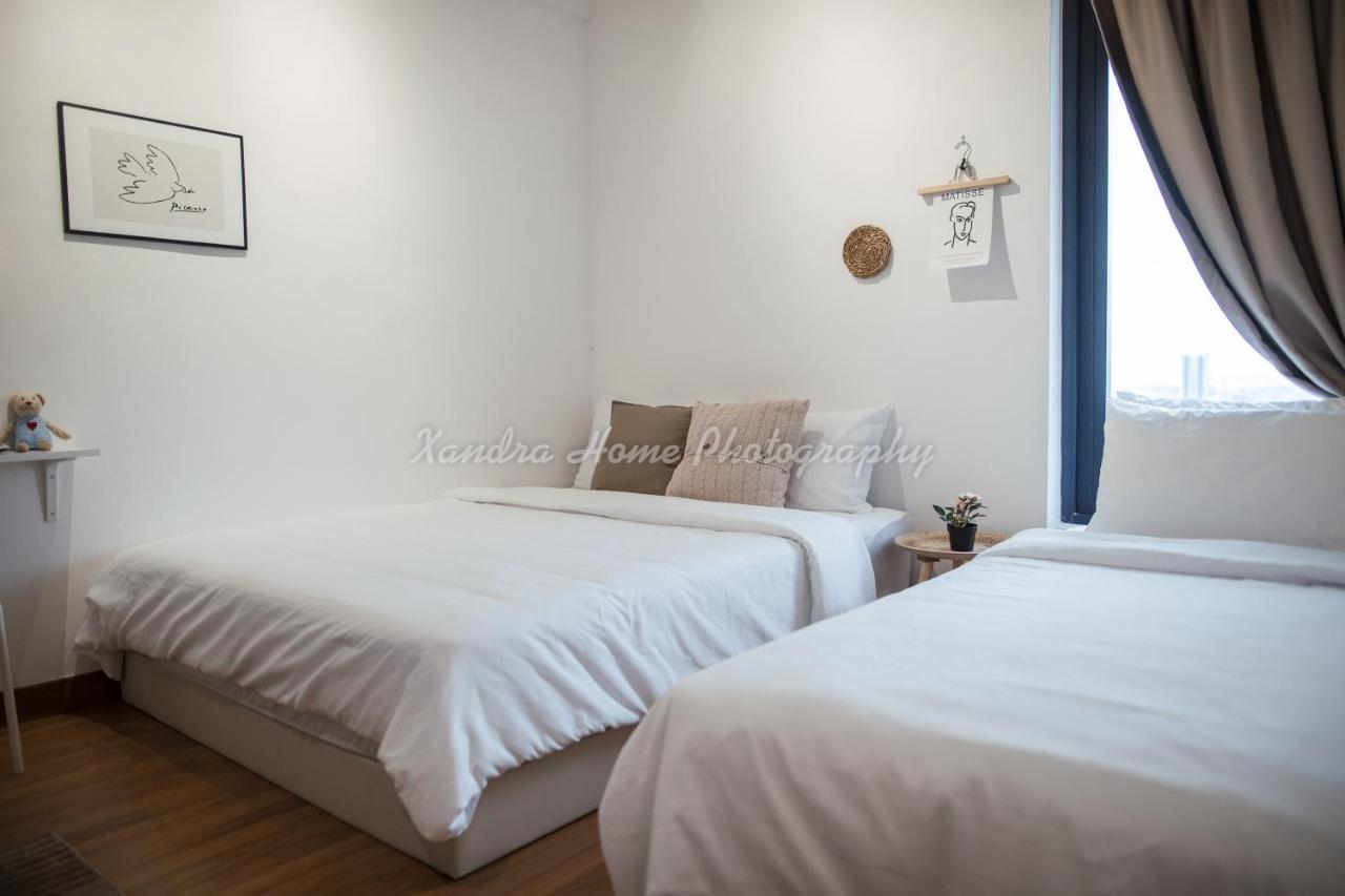 Xandra'S 218 Macalister Suite George Town Buitenkant foto