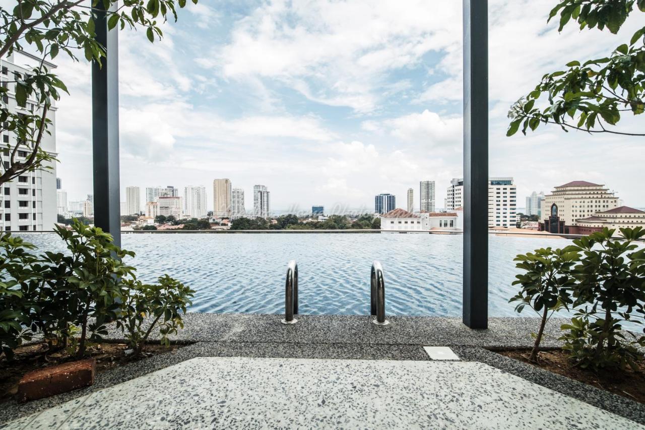 Xandra'S 218 Macalister Suite George Town Buitenkant foto