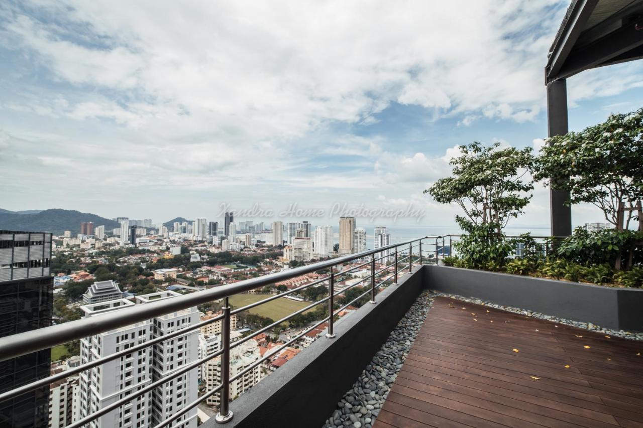 Xandra'S 218 Macalister Suite George Town Buitenkant foto