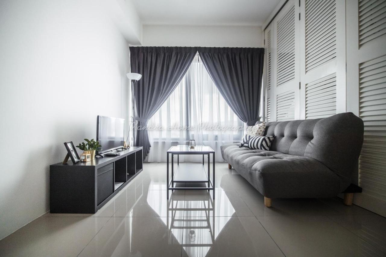 Xandra'S 218 Macalister Suite George Town Buitenkant foto